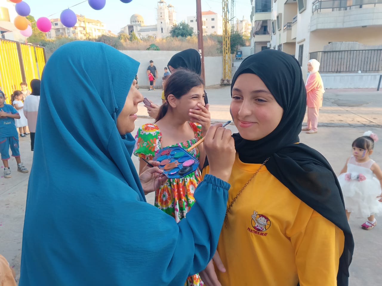 دعم نفسي ومعنوي لأطفال النزوح