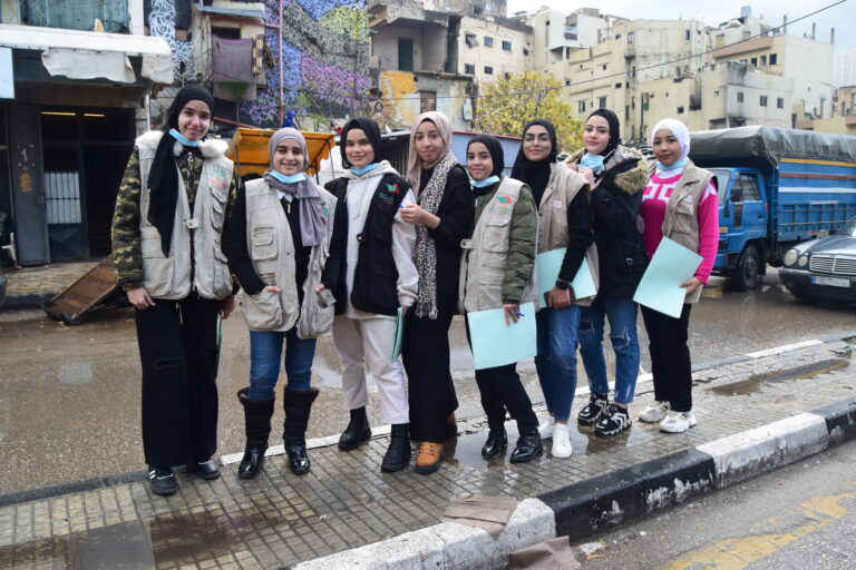 متطوعات جمعية عينا المدينة اللبنانية